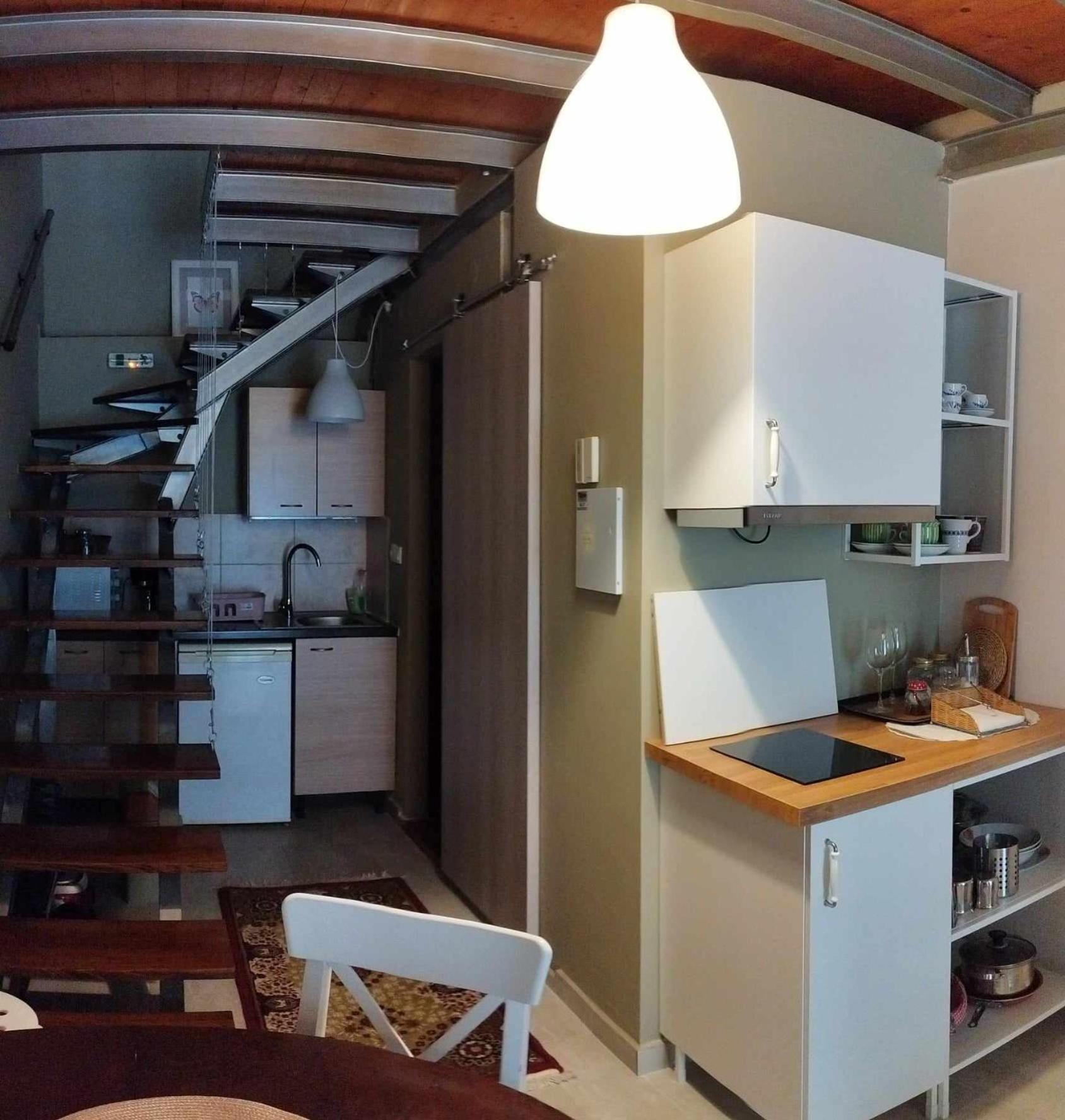 Short Stay Loft At テッサロニキ エクステリア 写真
